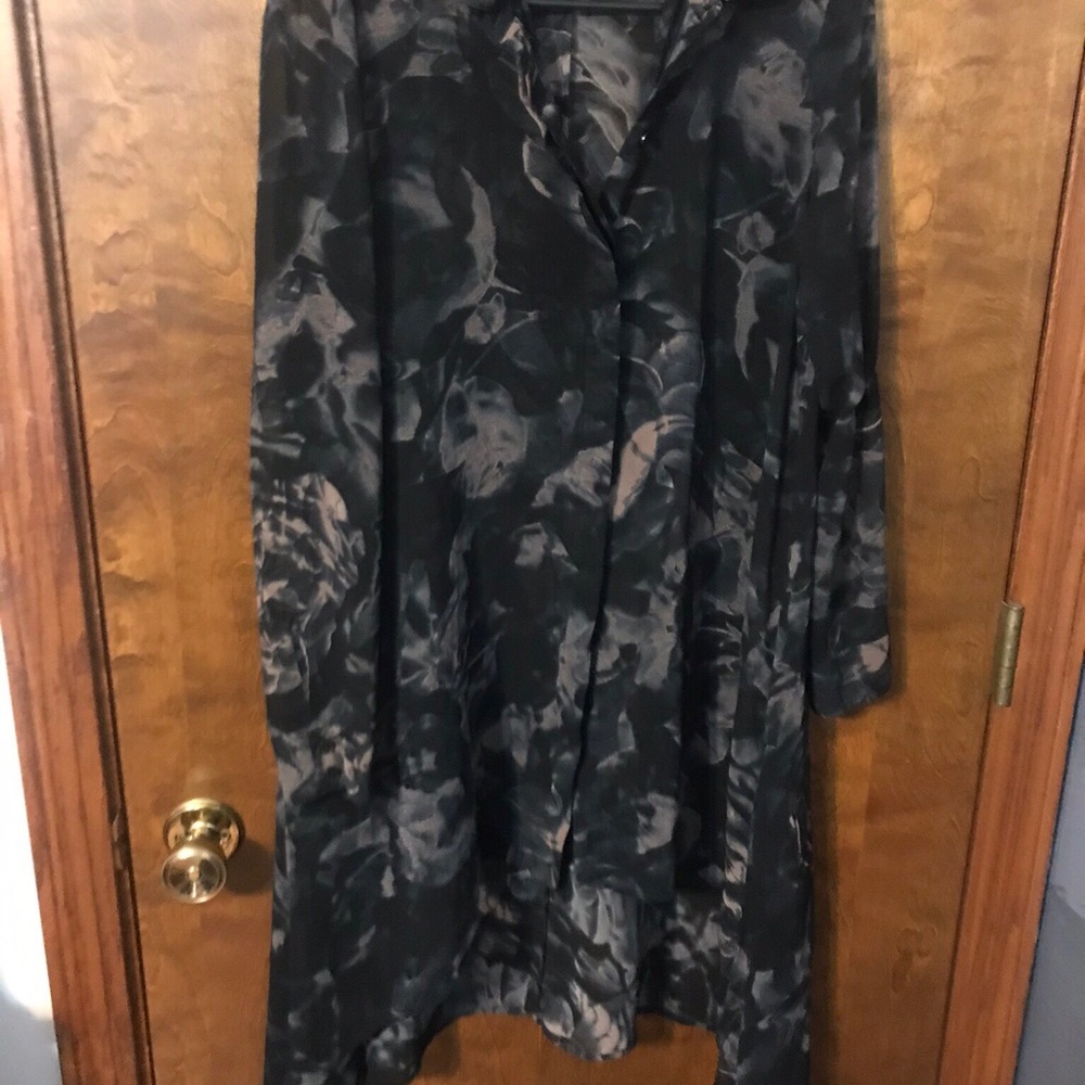 H&M Sheer Black Floral High-Low Tunic